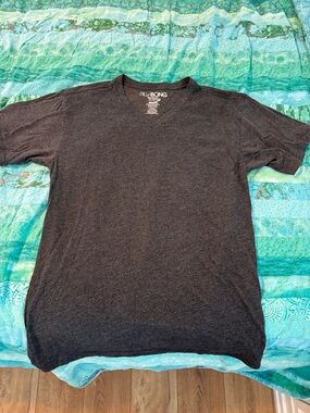 Billabong Men's Large Dark Charcoal V-Neck Tee, worn once.